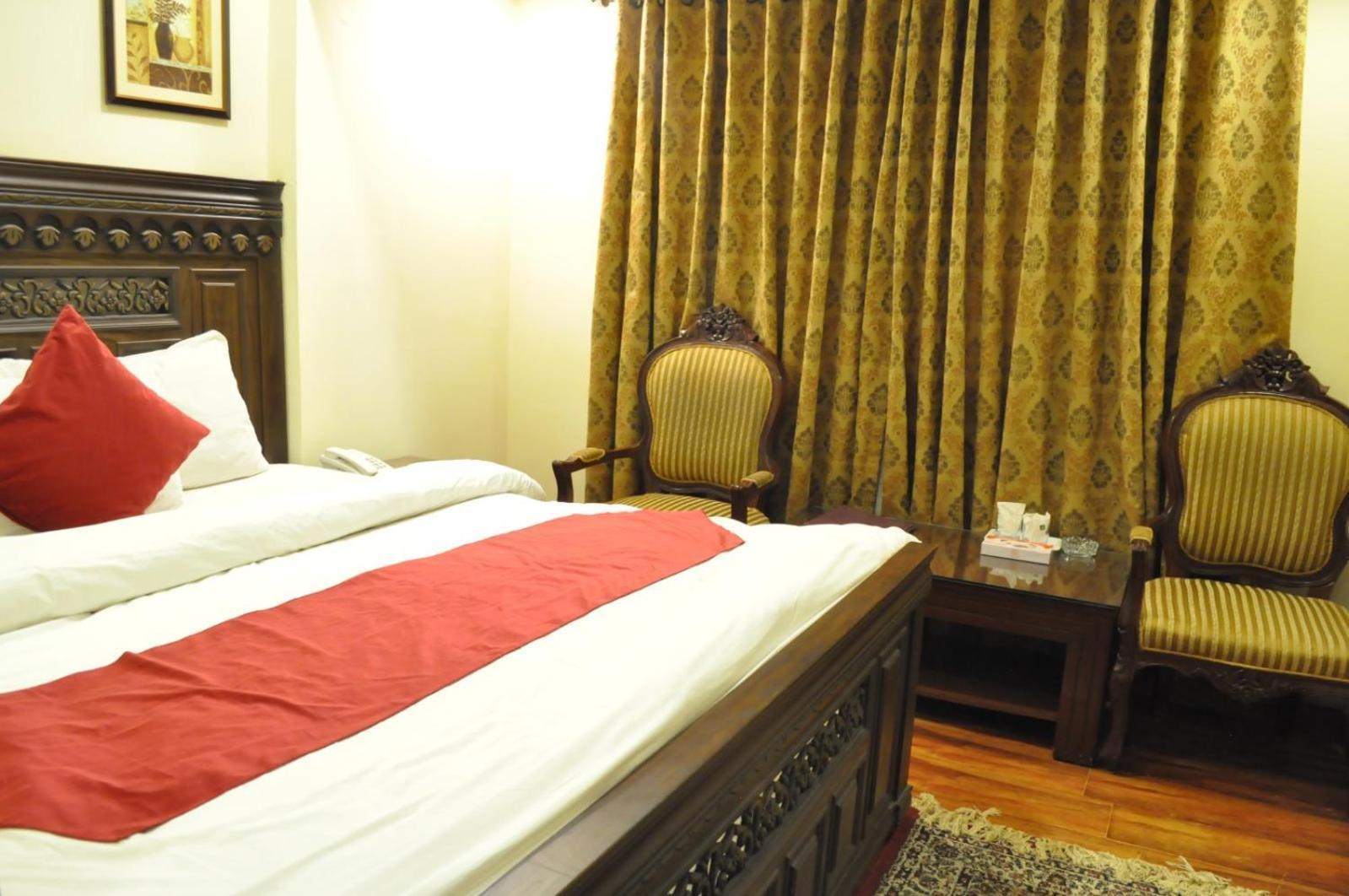 Diplomat Hotel Islamabad Eksteriør bilde