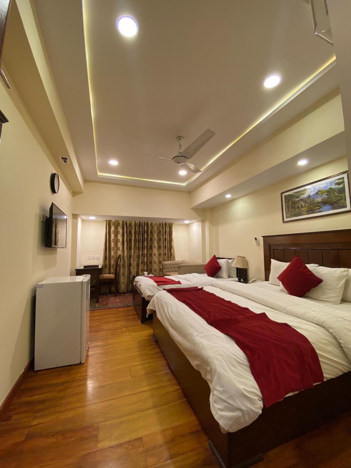 Diplomat Hotel Islamabad Eksteriør bilde